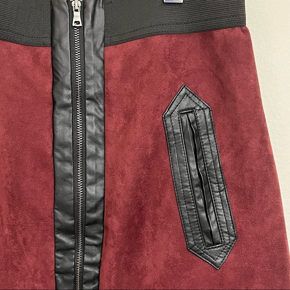 ECI New York Burgundy  Suede Leather Skirt, XS - Picture 2 of 6